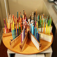 Artist Pencil and Pen Lazy Susan Organizer