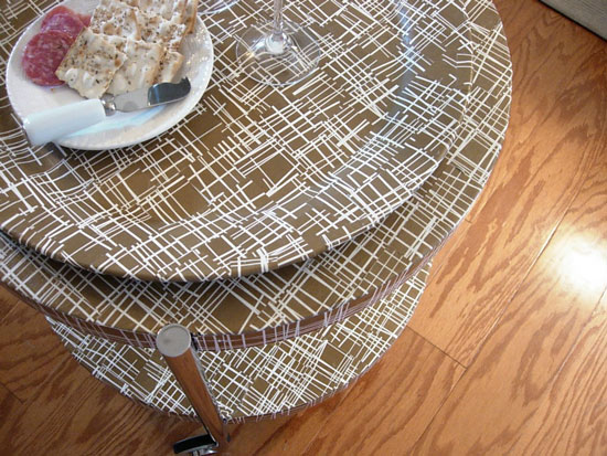 how to make a finished decoupaged table with serving tray
