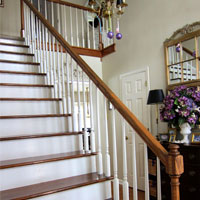 Staircase makeover DIY