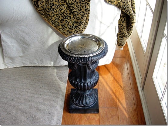 Chair-with-urn-and-silver-t