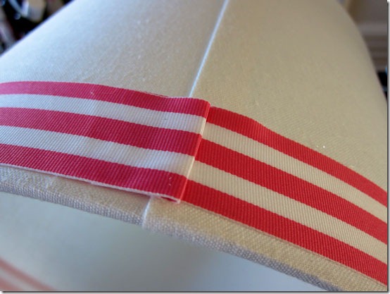 Glue-Ribbon-on-Shade