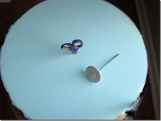 ottoman-cut-hole-in-foam