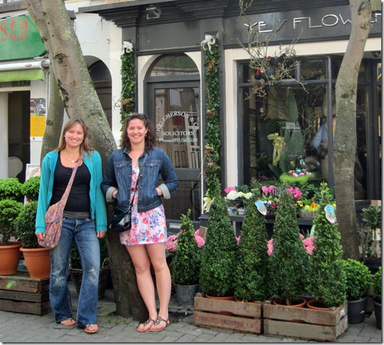 Ireland-Storefront-Flower-S
