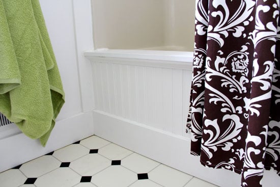 Budget Bathroom Makeover Idea for Bathtubs