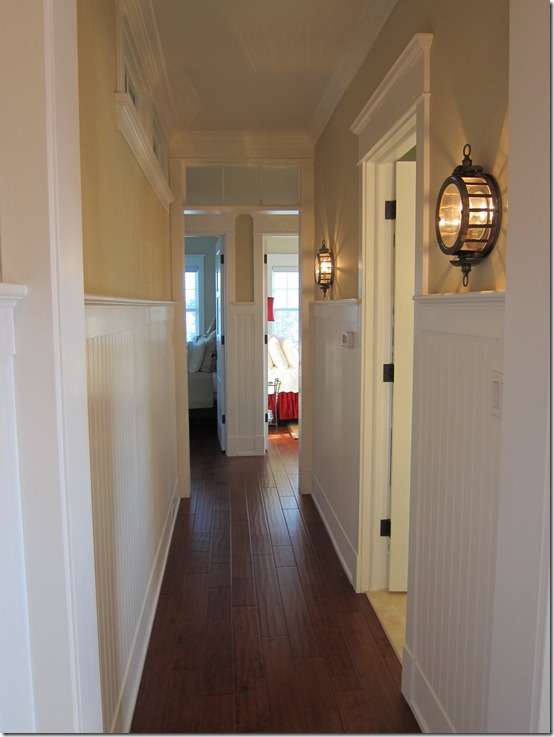 lighting-in-hallway
