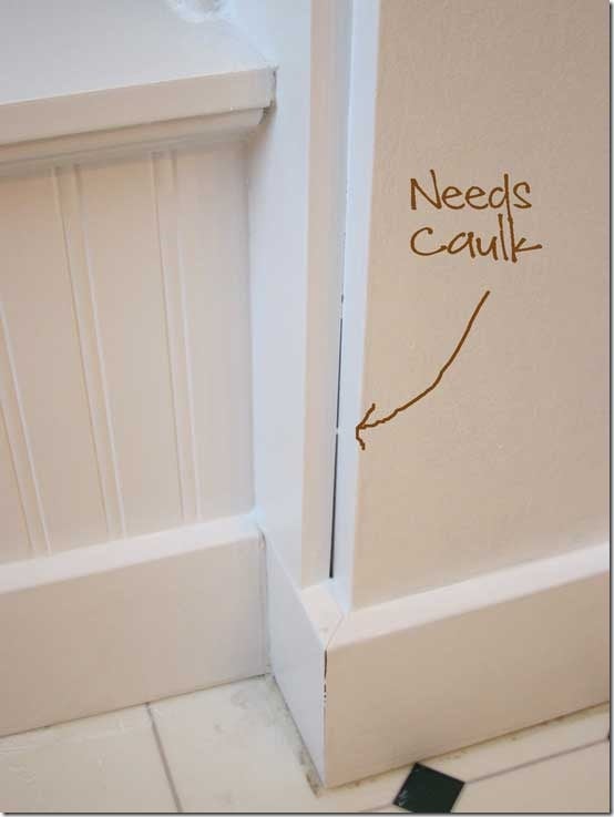 Joint-that-need-caulk-in-bo