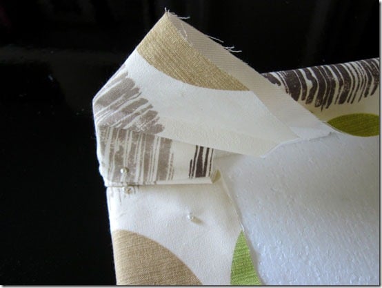 How-to-fold-the-corners-on-