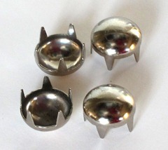 Silver-Nail-Heads
