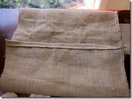 Pillow-cover making tutorial using burlap