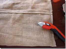 how to make a cover for a pillow form using fabric or burlap