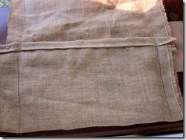 sew-up-sides-of-pillow-cove