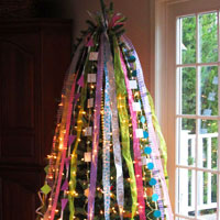 Christmas tree decorating ideas using ribbons, cardboard, and beads.