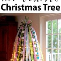 How to make a vertical ribbon Christmas tree garland.