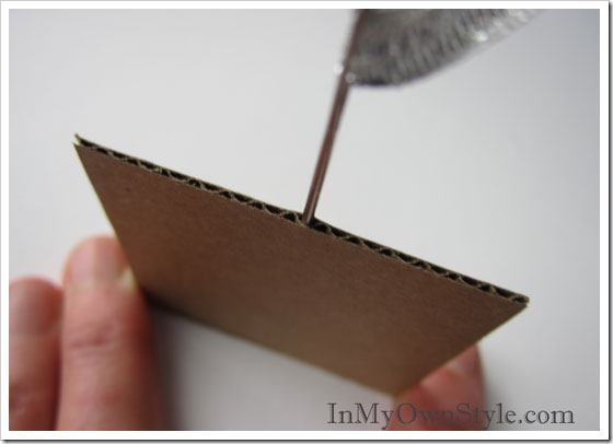 Needle-into-Corrugated-Card