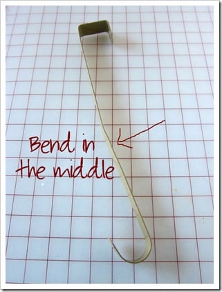 Bend-wreath-hanger