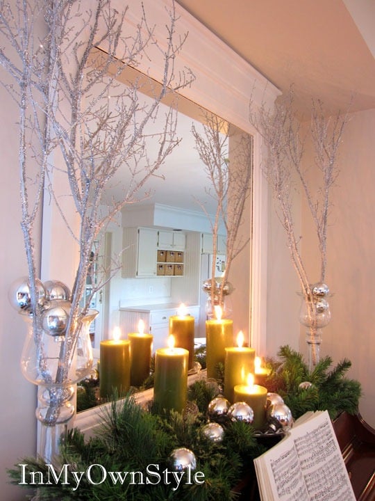 Decorating-ideas for the top of a piano or mantel
