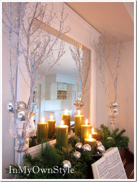 Decorating-for-Christmas-Id