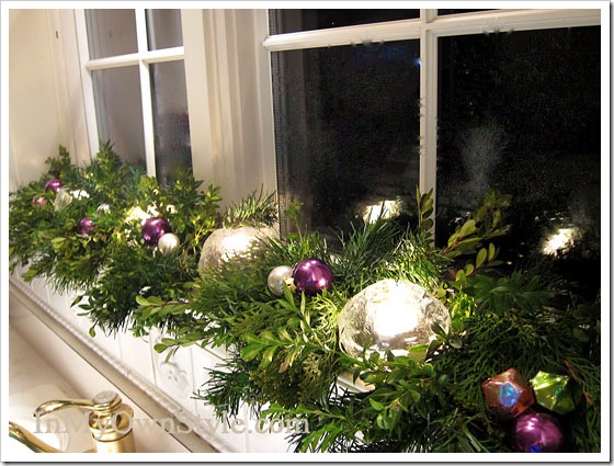 Holiday Decorating Ideas Kosta Boda Snowballs