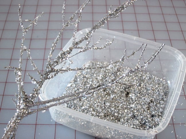 How to make glitter tree branches for Christmas decorating or winter decoratting