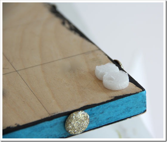 How to make bumpers for a frame using packing peanuts