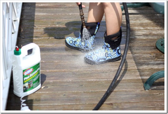 Bogs Waterproof Boots: Gardening and Cleaning Outdoors