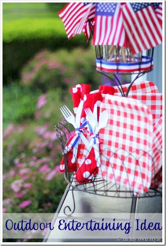 4th of July Buffet table settings for entertaining