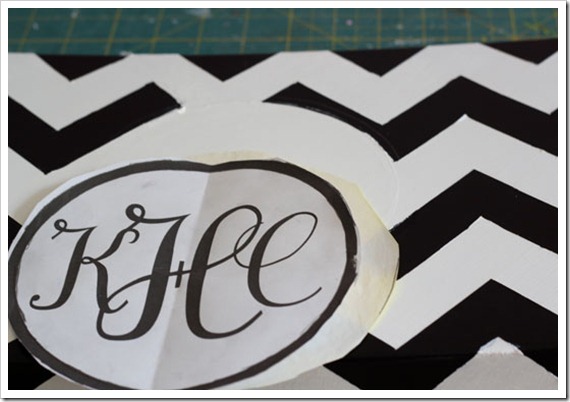 How to make a monogram on a computer