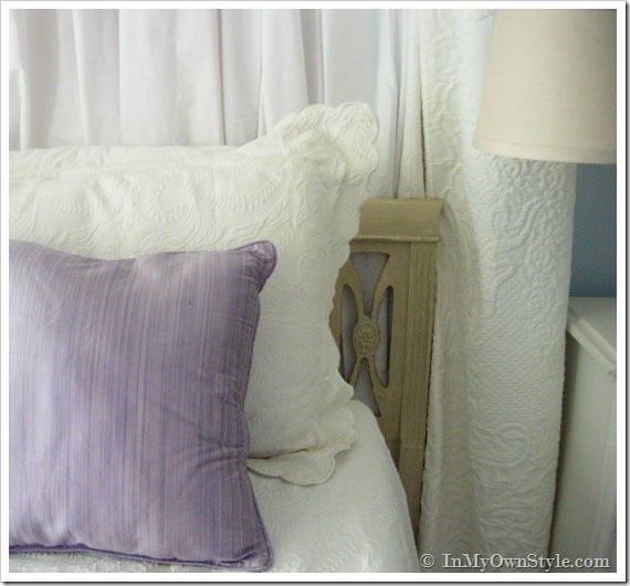 Bed-painted-headboard