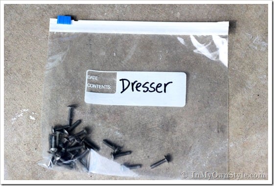 Furniture-Painting-tips-showing to mark and place hardware removed from furniture before painting in a baggie.