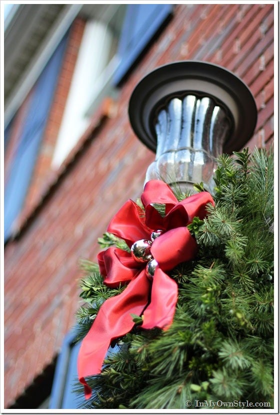 Outdoor-Holiday-Decorating