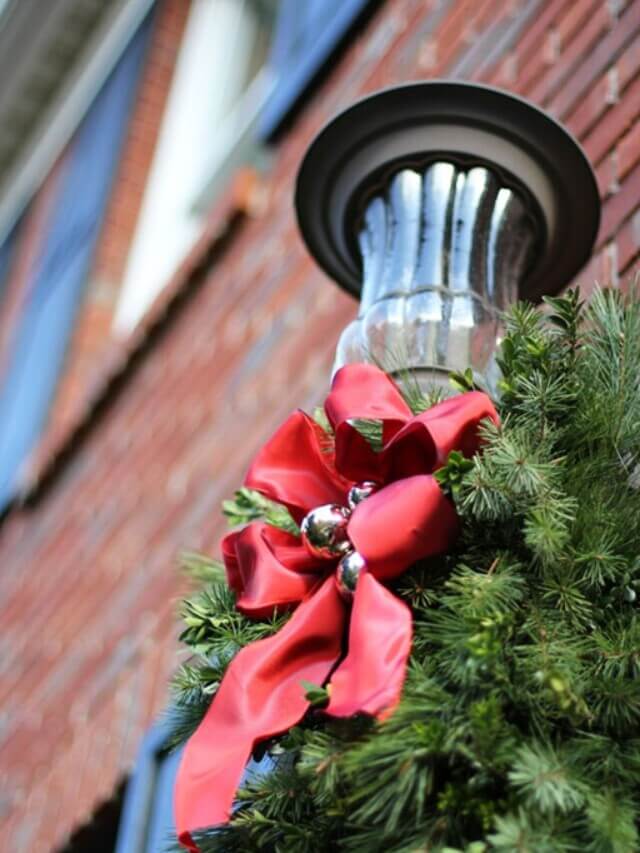 cropped-Outdoor-Holiday-Decorating.jpg
