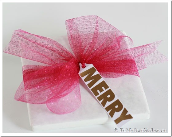 Inexpensive-Holiday-Gift-Wr