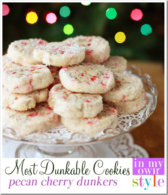 Christmas cookie recipe that will become family favorites. These are easy to make and taste delish when dunked into coffee, tea or a big glass of milk. | In My Own Style