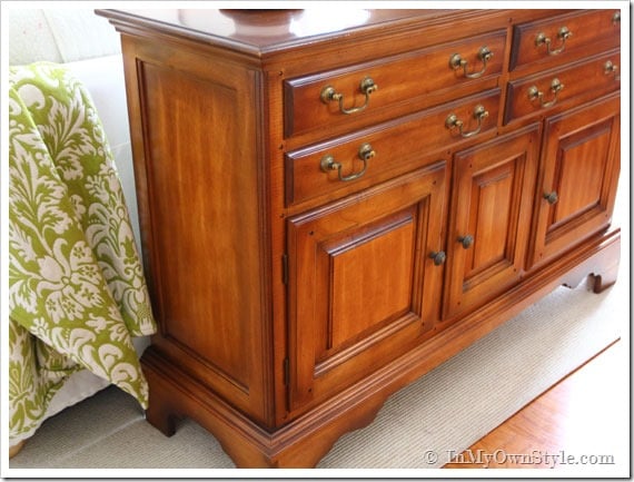 Chalk-Paint-Furniture-Makeover-Before