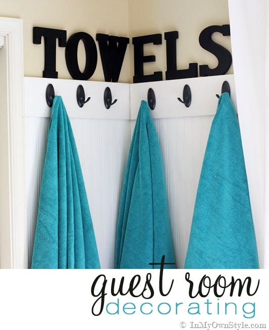 Guest-Room-Decorating-Ideas---where-to-hang-towels