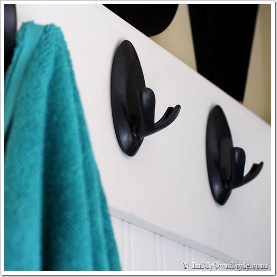 How-to-hang-towels-in-a-guest-room