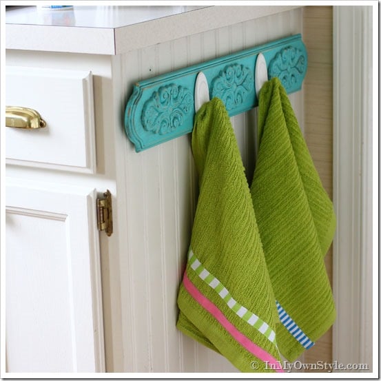 3M-Towel-Rack-Trimmed-Dish-Towels