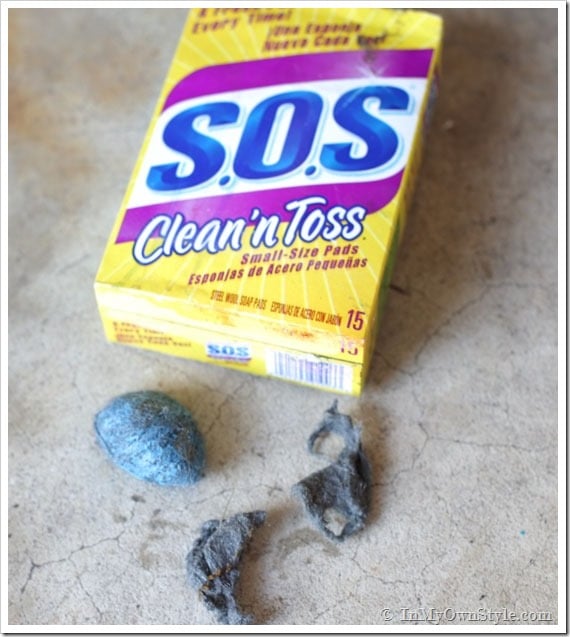 How-to-remove-rust-from-metal using Brillo or SOS pads.
