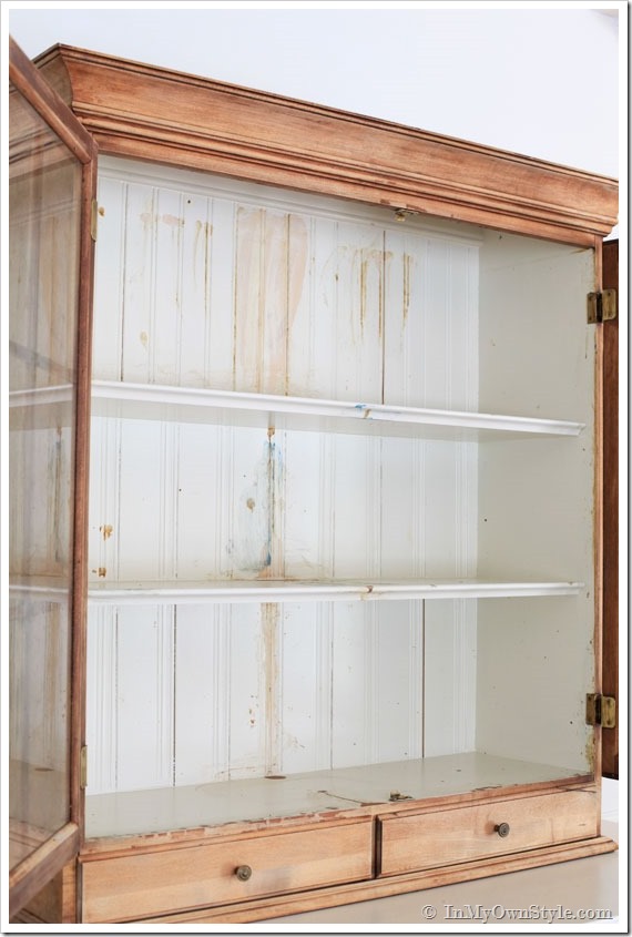 How-to-strip-wood-furntiure