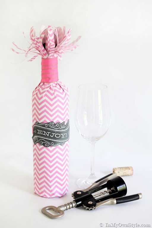 Pretty-Wine-Bottle-Wrap-for-Hostess-gift.j