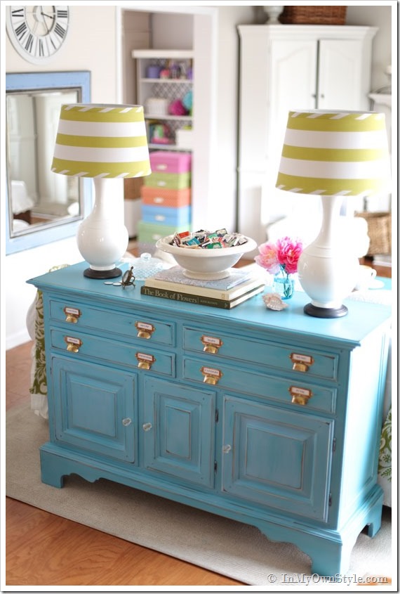 Decorating-Ideas-for-the-Family-Room