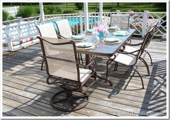 spray painting outdoor furniture