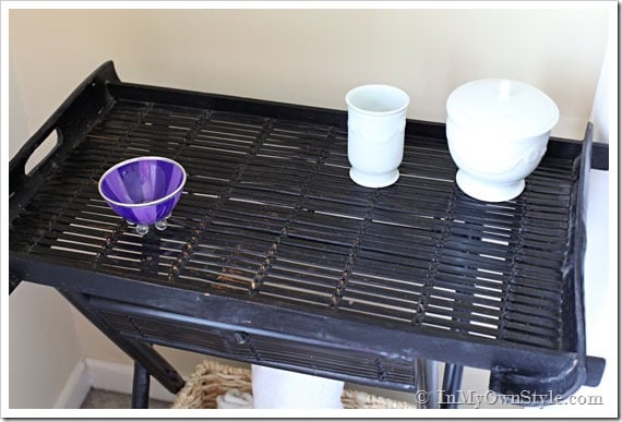 How-to-accessorize-a-tray-table