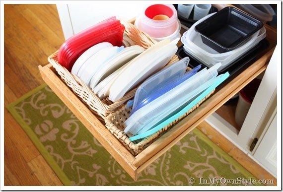 Plastic-Food-Container-Organizing-Ideas