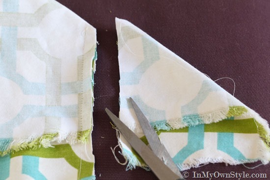 Cutting-corners-on-cushion-covers