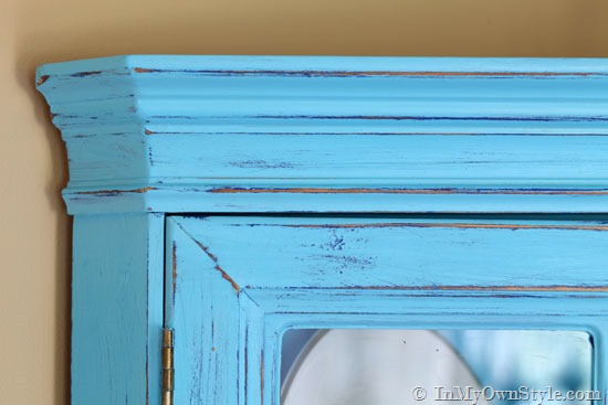 How-to-layer-two-colors-of-DIY-chalk-paint