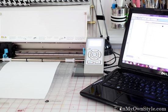 How-to-use-a-Silhouette-Machine-with-a-computer