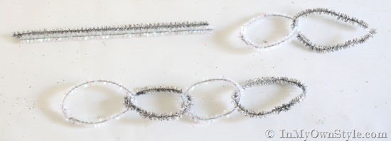 Christmas-tree-crafts chenille garland