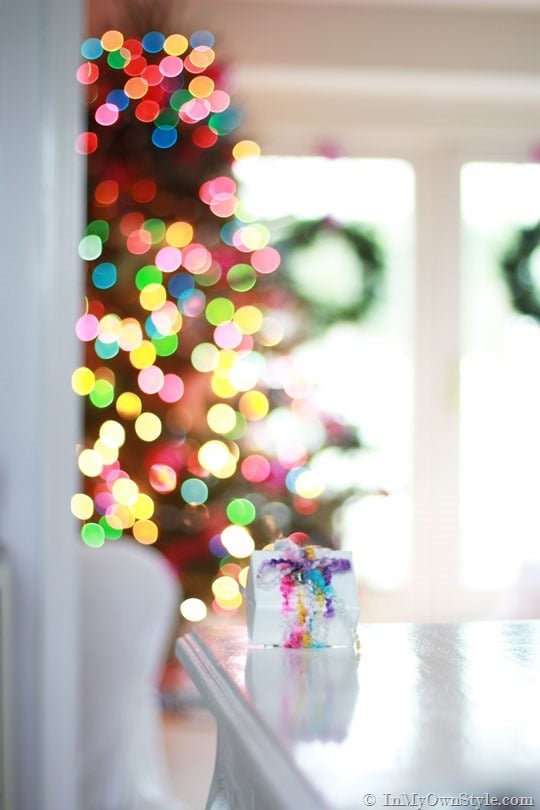 Holiday-Bokeh Effect using the Squint Test bokeh effect from squinting at Christmas tree lights