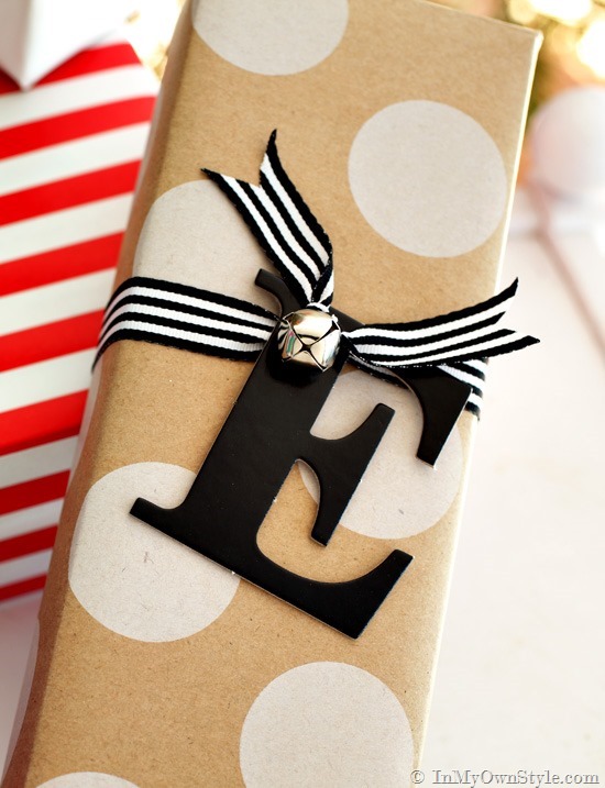 Letter-and-number-gift-tags-that-you-can-easily-make-in-minutes